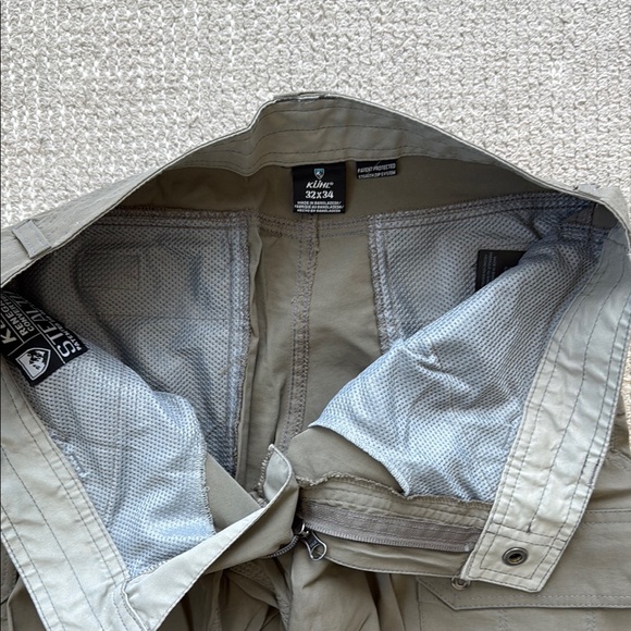 KUHL Men's Olive Cargo Pants - Picture 4 of 8